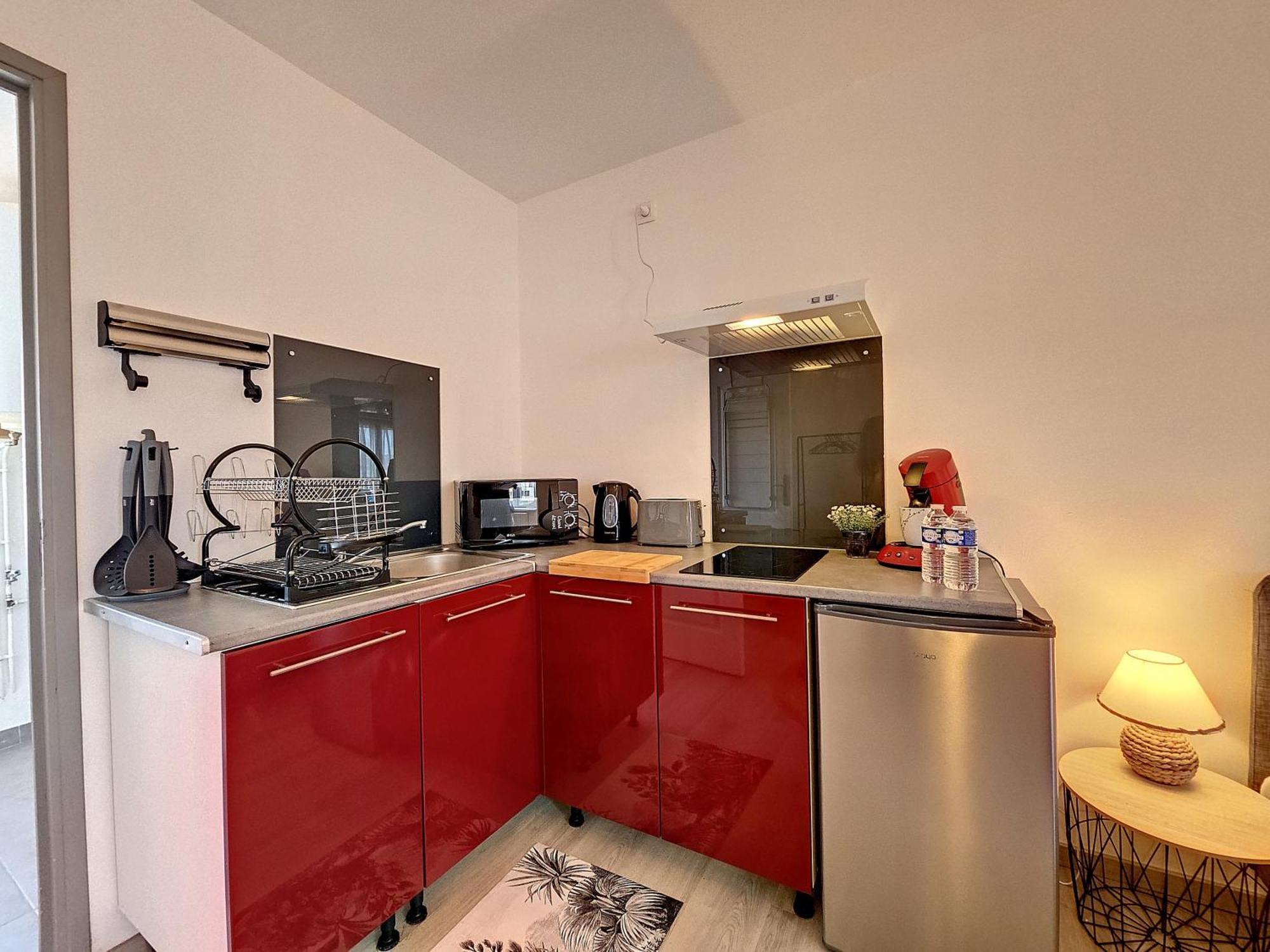 L'Auberge De La Gare, Appartements Tout Confort, Proches Gare Yzeure Екстер'єр фото