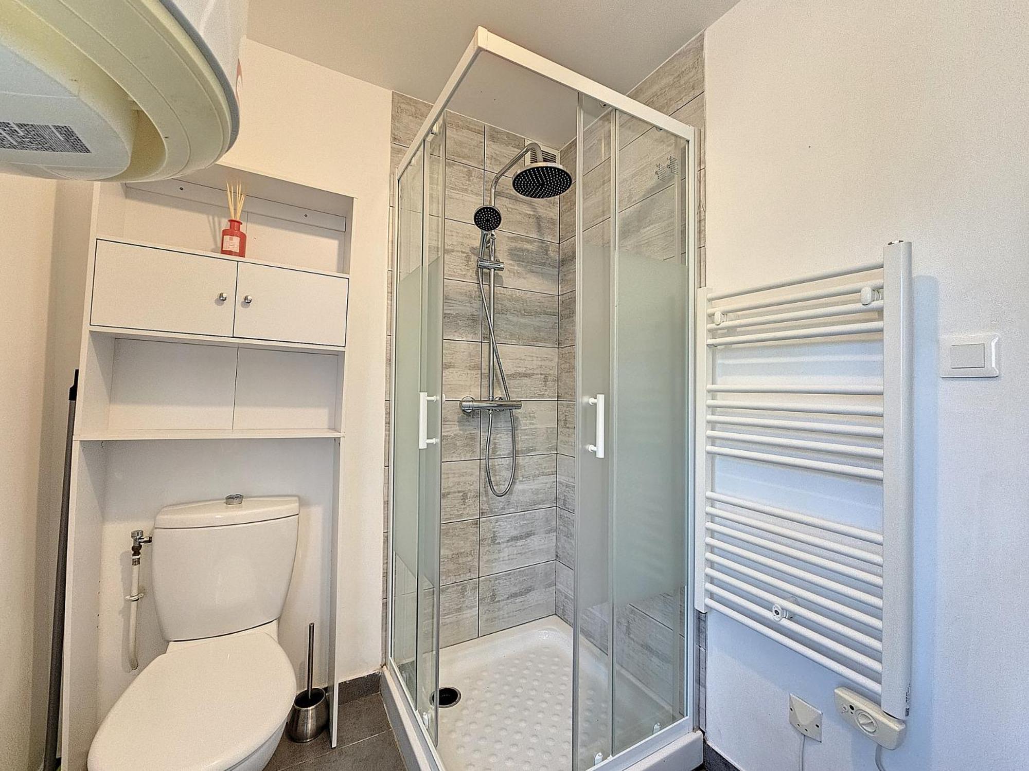 L'Auberge De La Gare, Appartements Tout Confort, Proches Gare Yzeure Екстер'єр фото