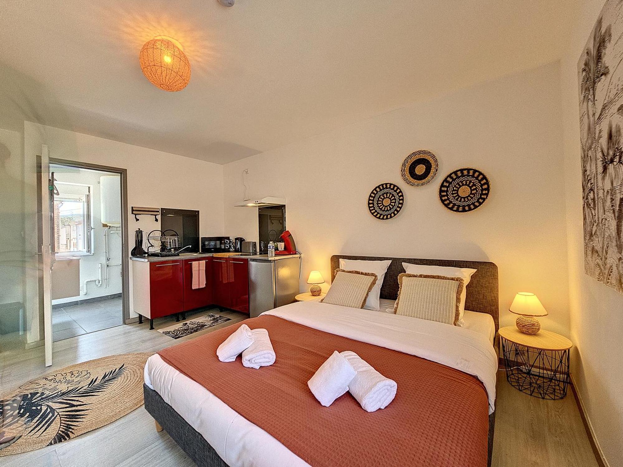 L'Auberge De La Gare, Appartements Tout Confort, Proches Gare Yzeure Екстер'єр фото